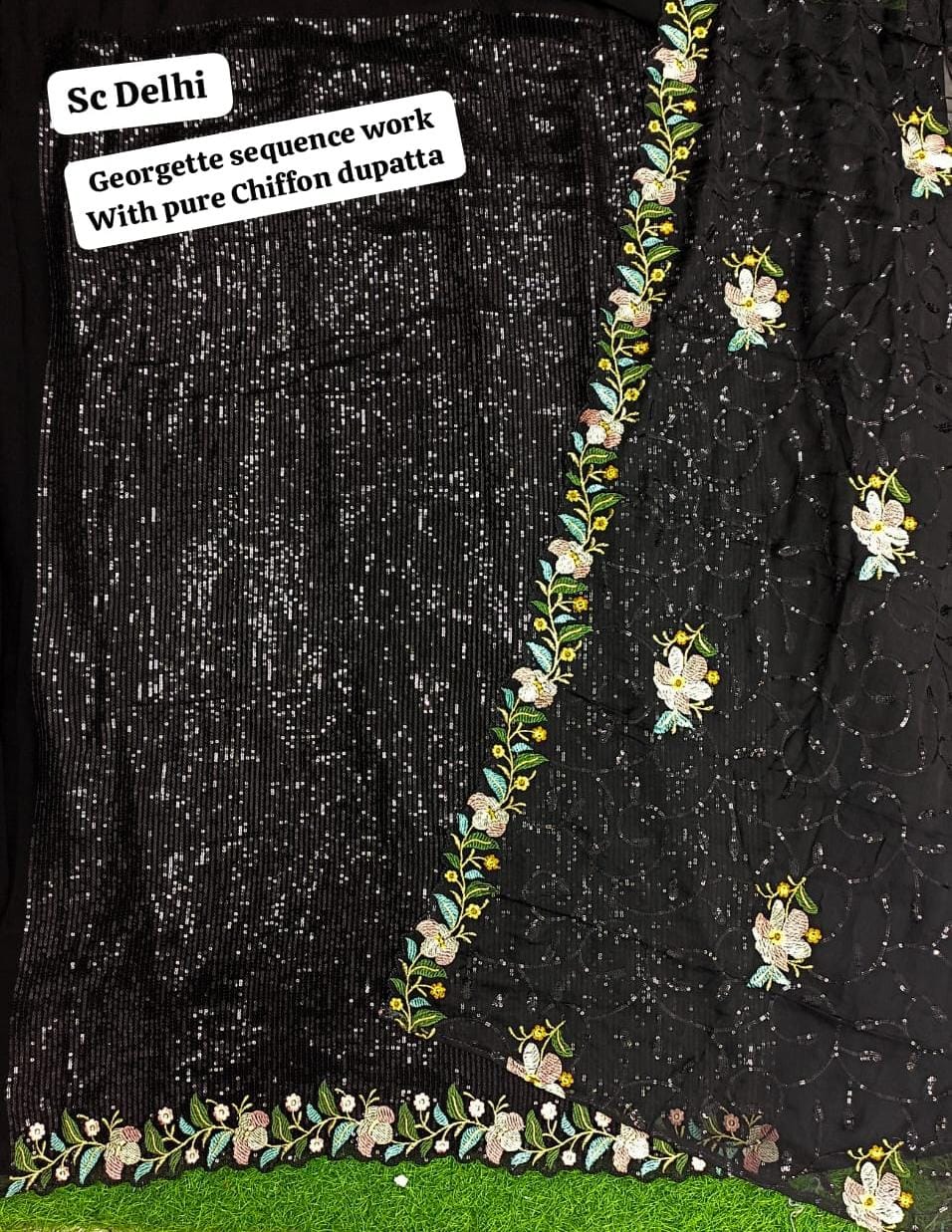 Non Catalogue Georgette Suits ( Rate : 1375/- Per Pcs , Design : 4 Pcs Set ) 